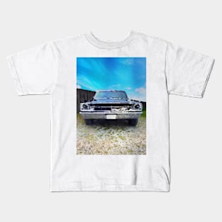 Watercolor of a vintage car Kids T-Shirt